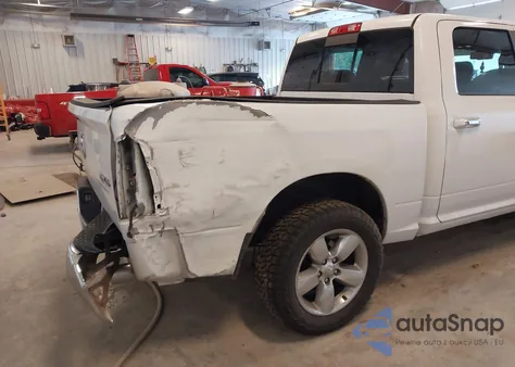 2016 Ram 1500 Slt z USA, uszkodzony, nr VIN 3C6RR7LT8GG206773